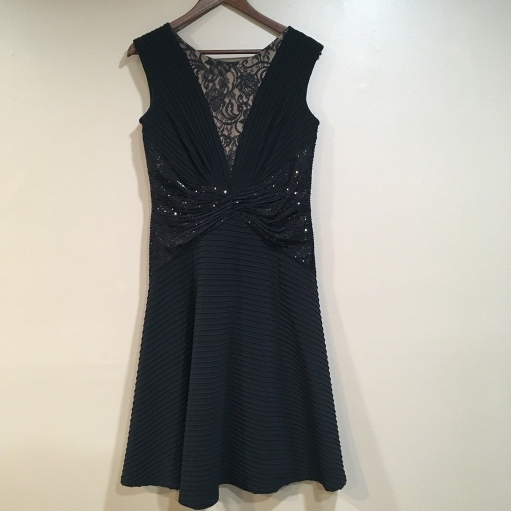 Tadashi Shoji Sequin Lace Fit Flare Dress Sz 10 Black Cocktail Party Glam LBD